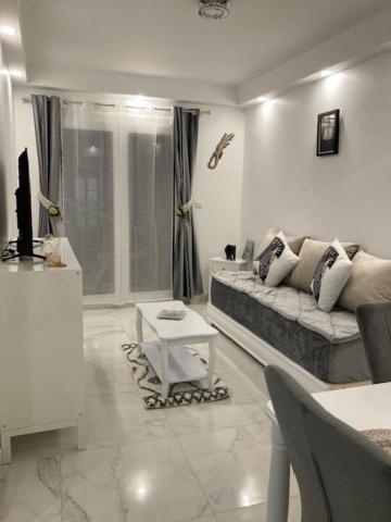Apartament L'Escale Chic Gare Saint Charles Marsylia Zewnętrze zdjęcie